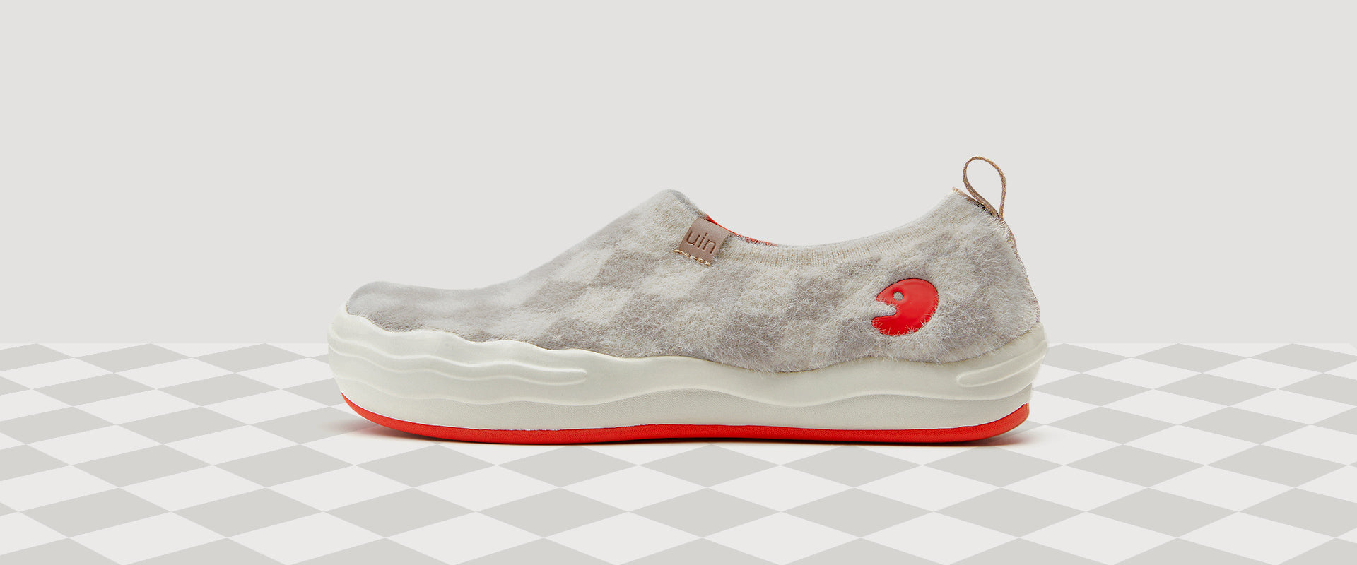 Short Plush Knitted Collection