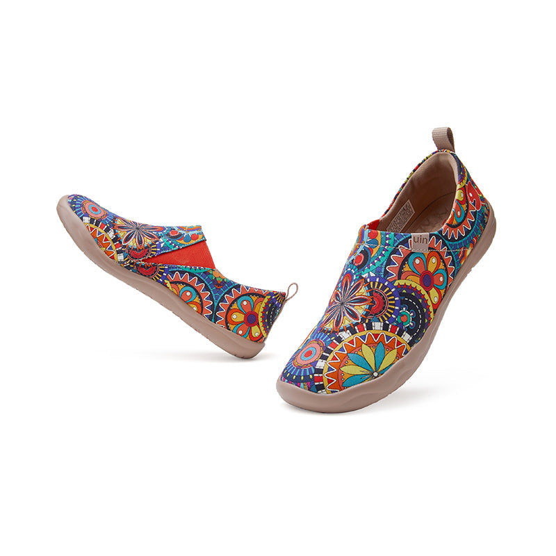 UIN Footwear Women BLOSSOM Canvas loafers