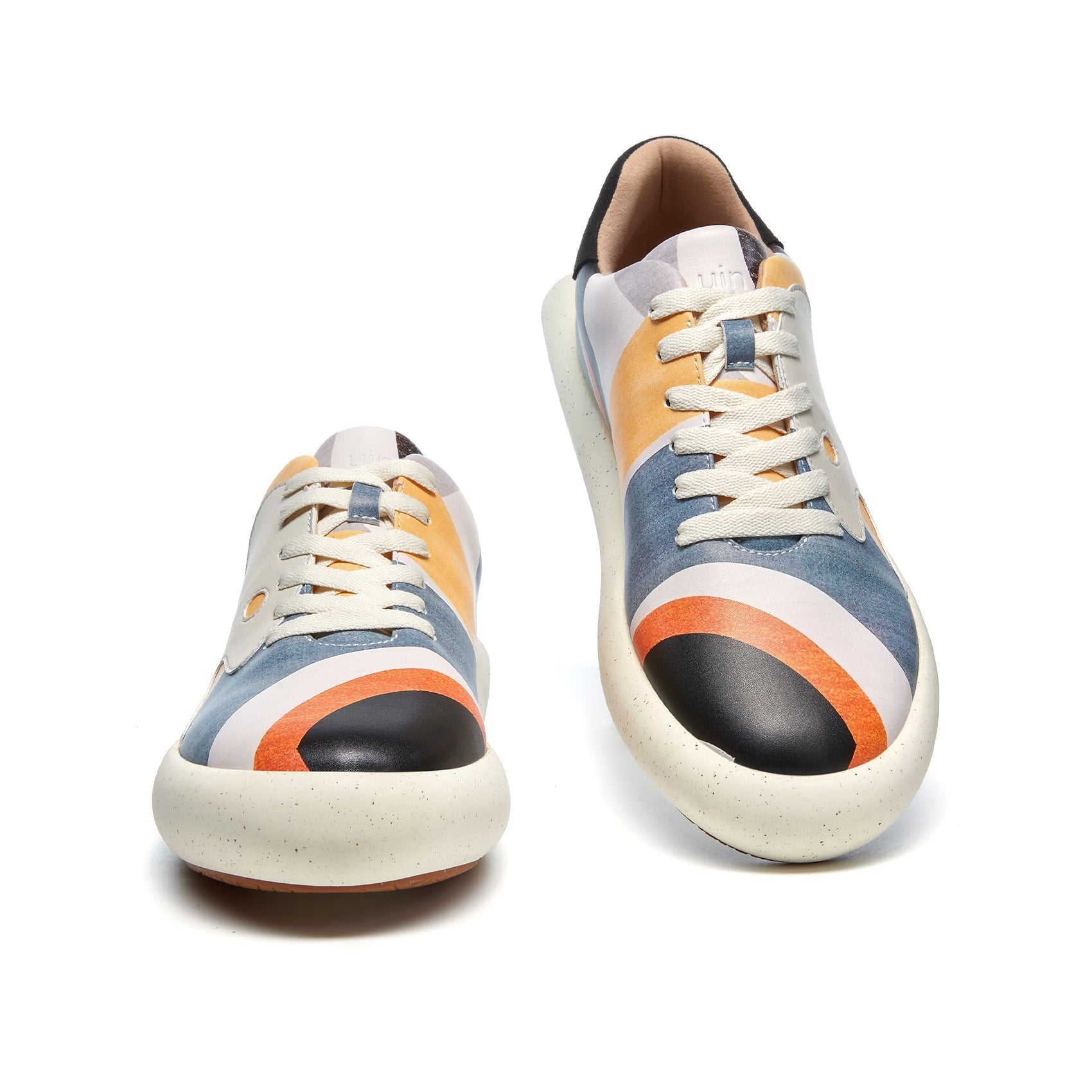 Circular Space 3 Men