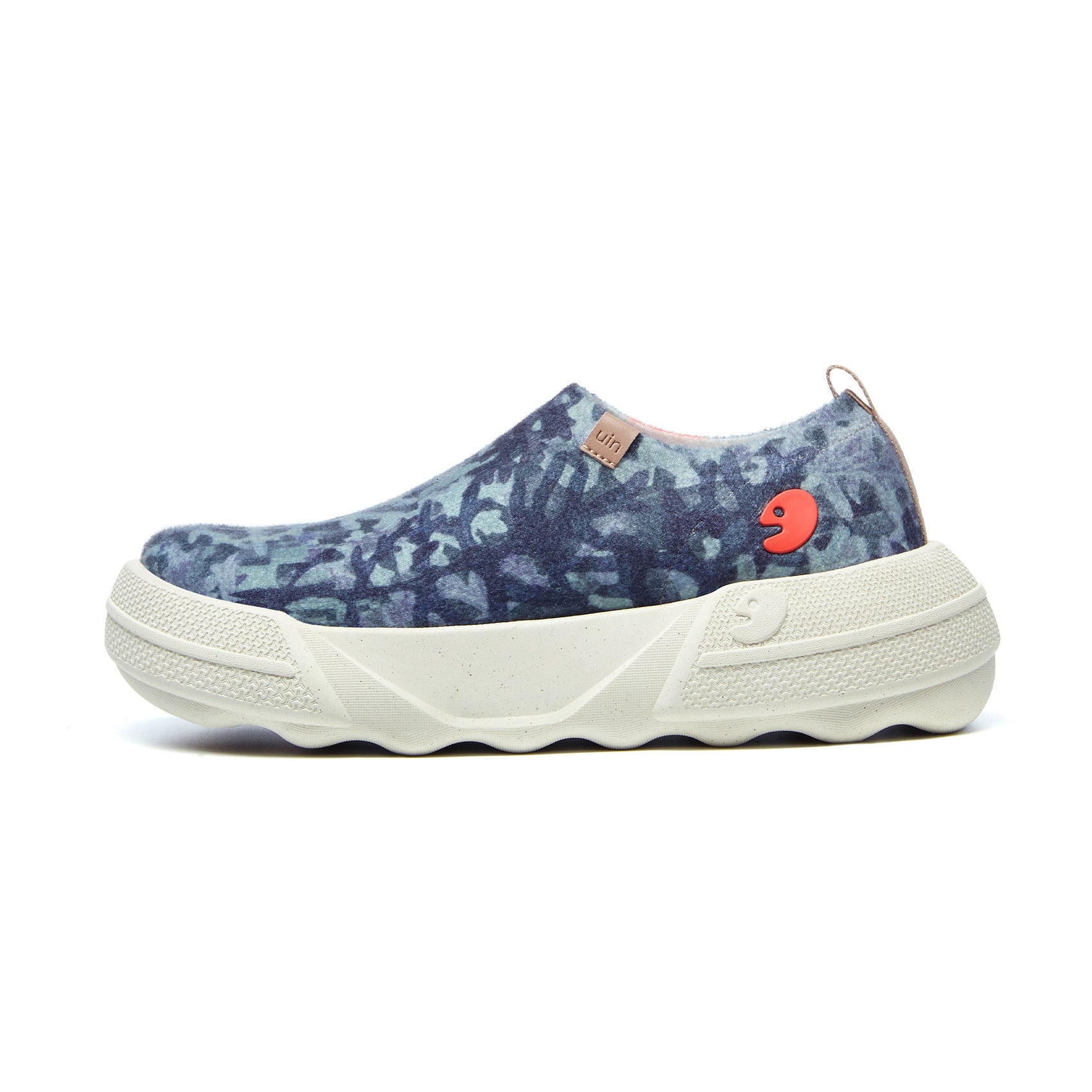 Chemin forestier isolé Tolède XVIIe hommes