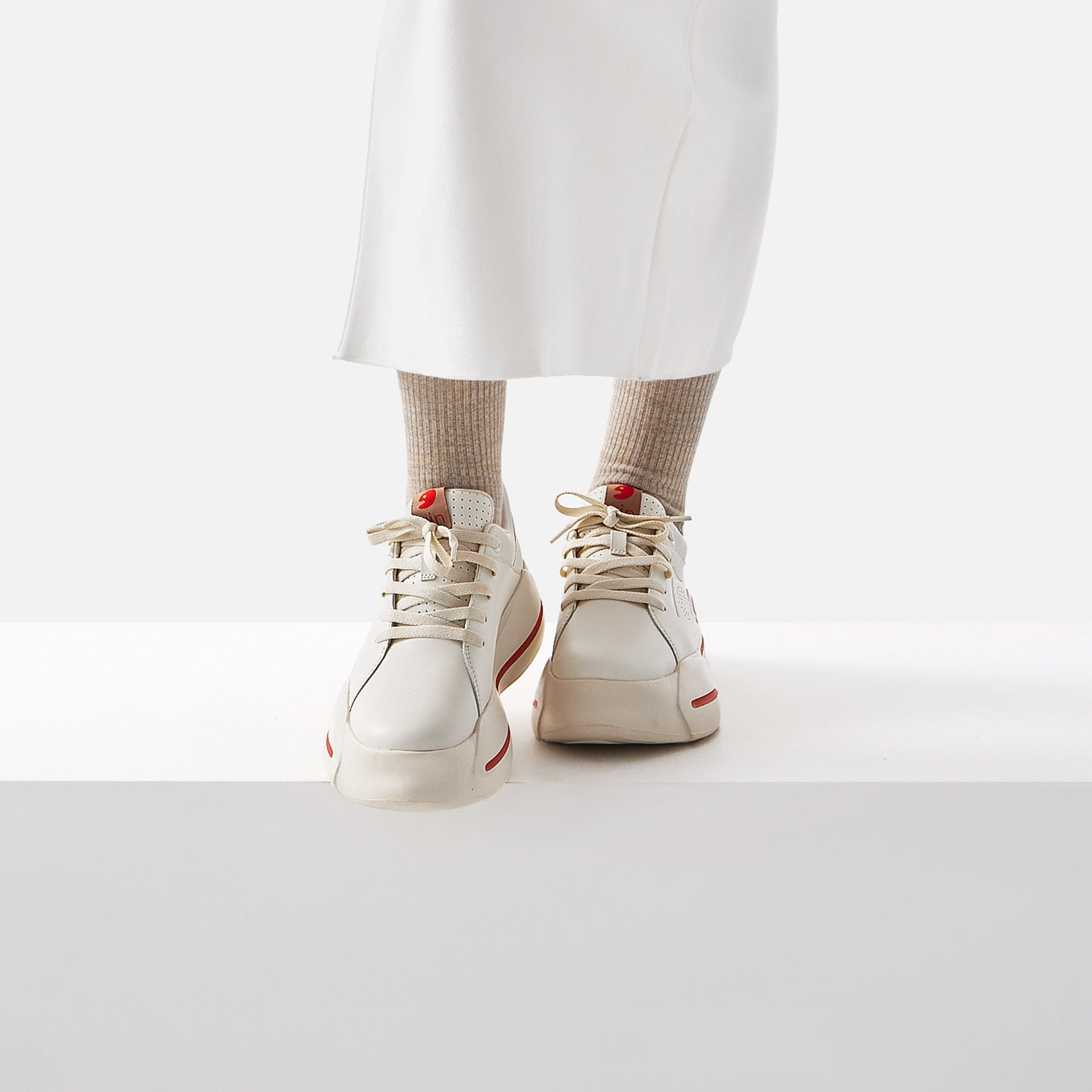 Tide White Women