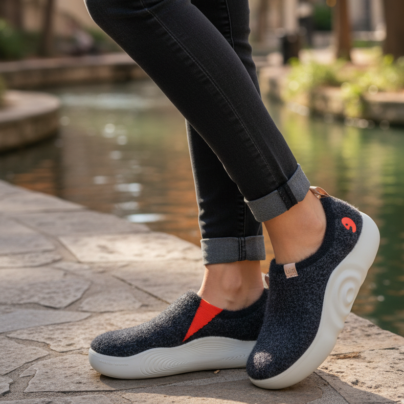 Bouncing Black 2 Toledo X Women