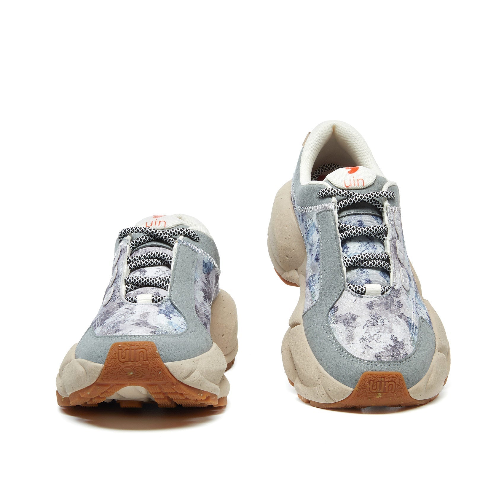 Lost in the Blue Sky Dreamland I Women