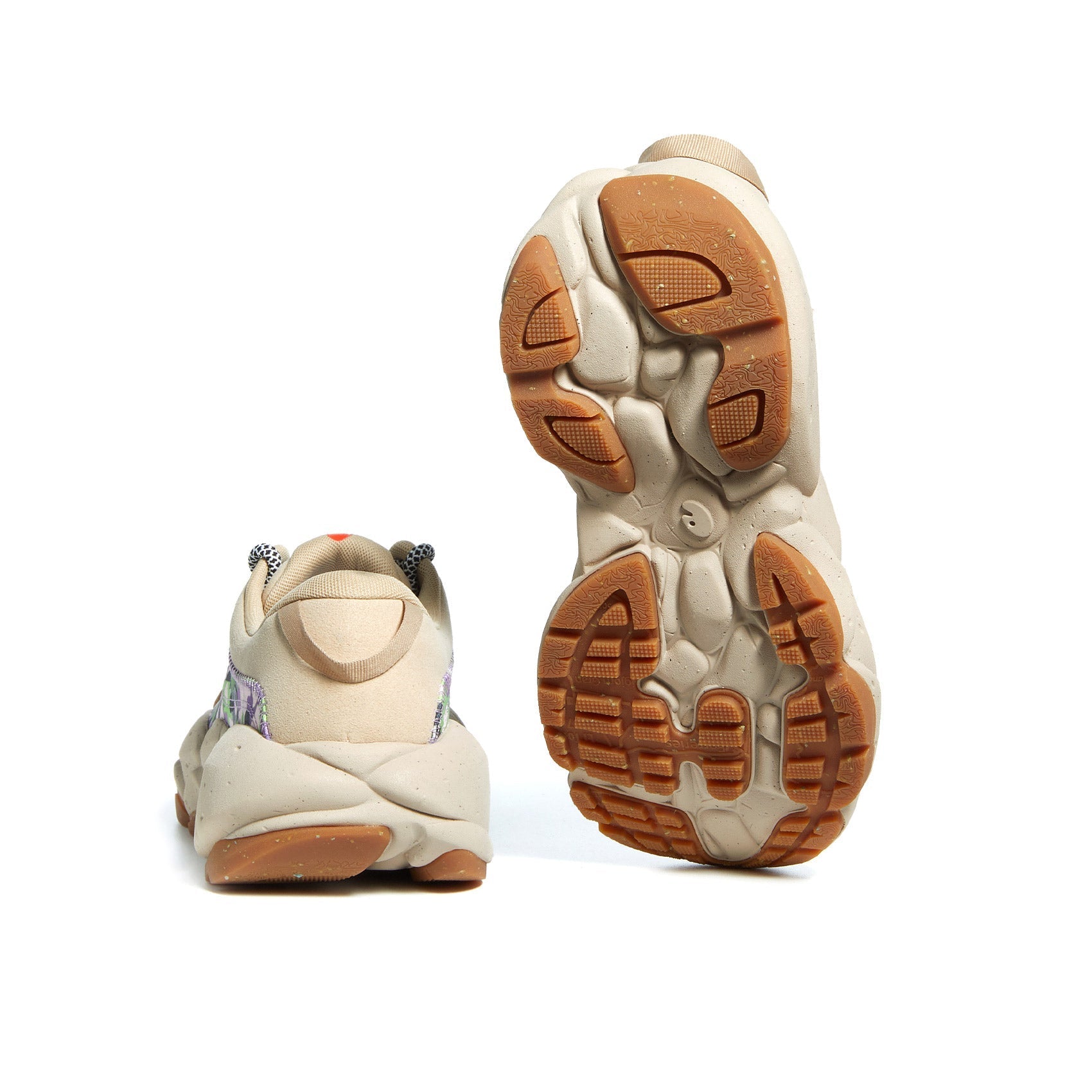 Lost in the Green II Dreamland I Women