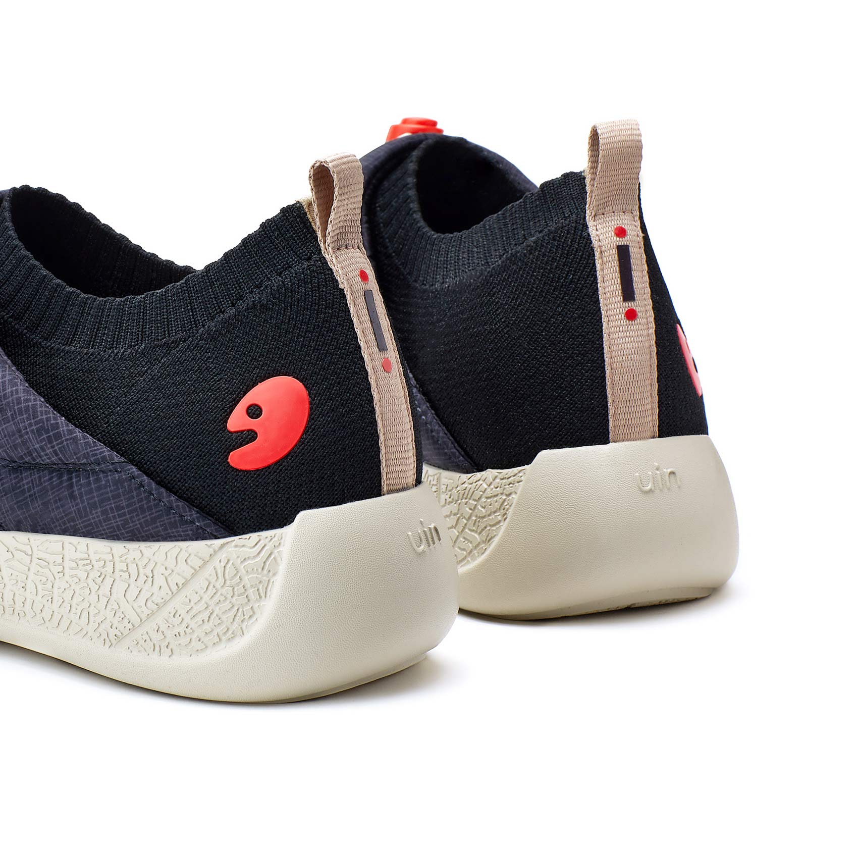 UIN Footwear Men Obsidian Black Ordesa II Men Canvas loafers