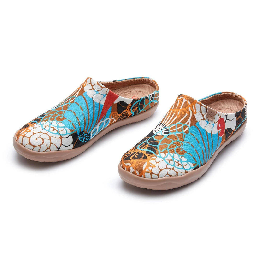 UIN Footwear Women Colorful Shells Malaga Women Canvas loafers