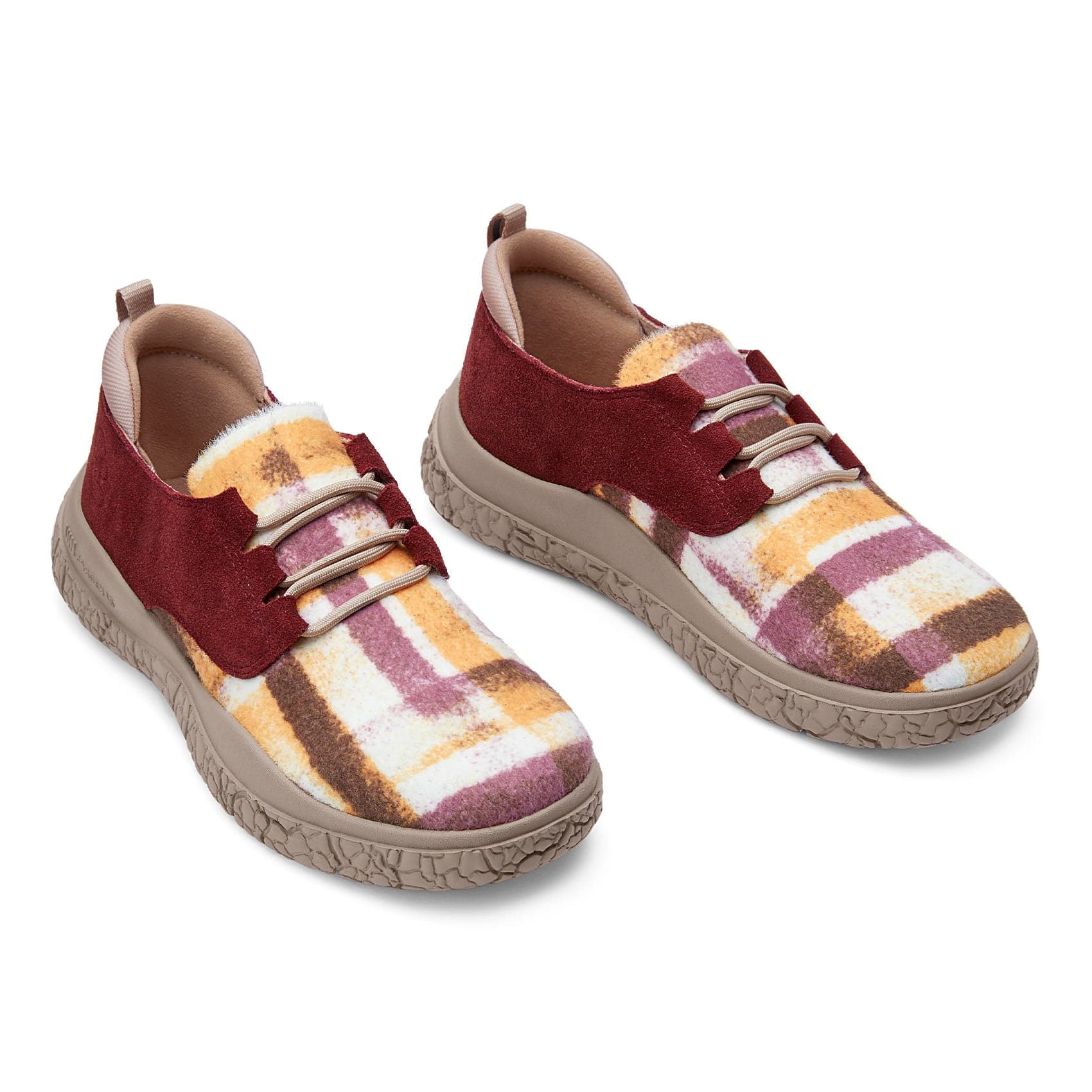 UIN Footwear Women Golden Age Bardenas III Women Canvas loafers