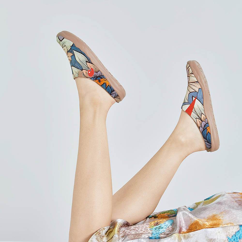 Nelumbo Malaga Women