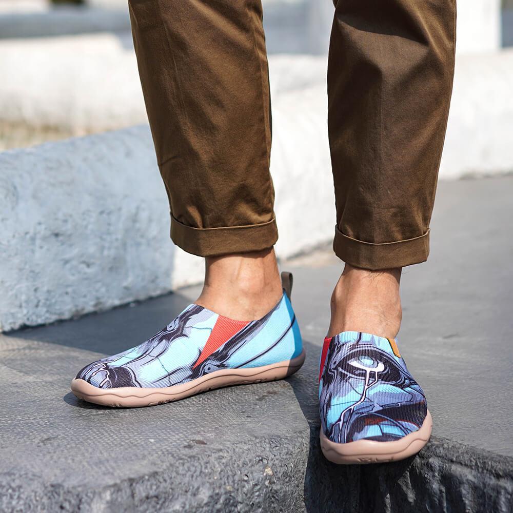 UIN Footwear Men The Power Within Canvas loafers