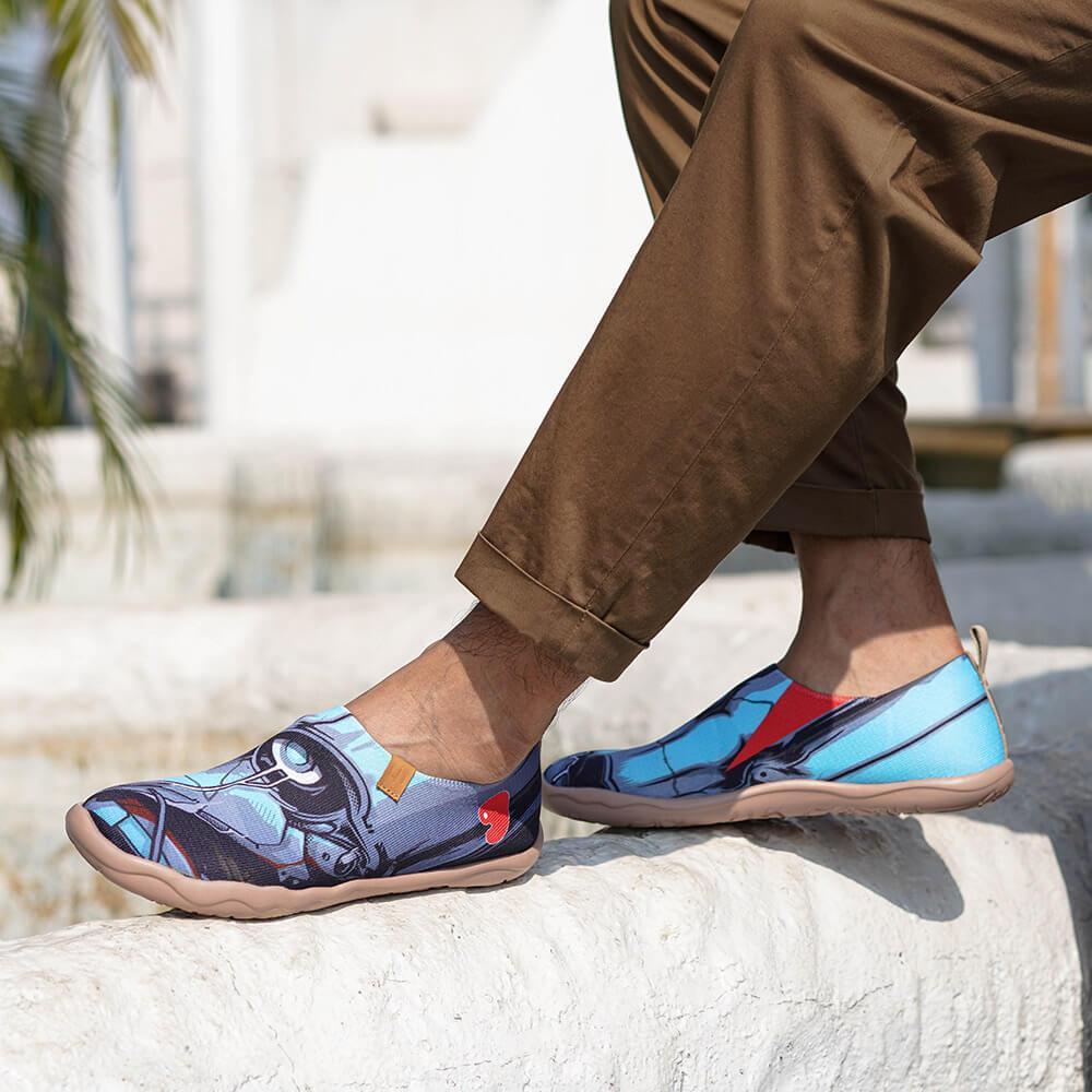 UIN Footwear Men The Power Within Canvas loafers