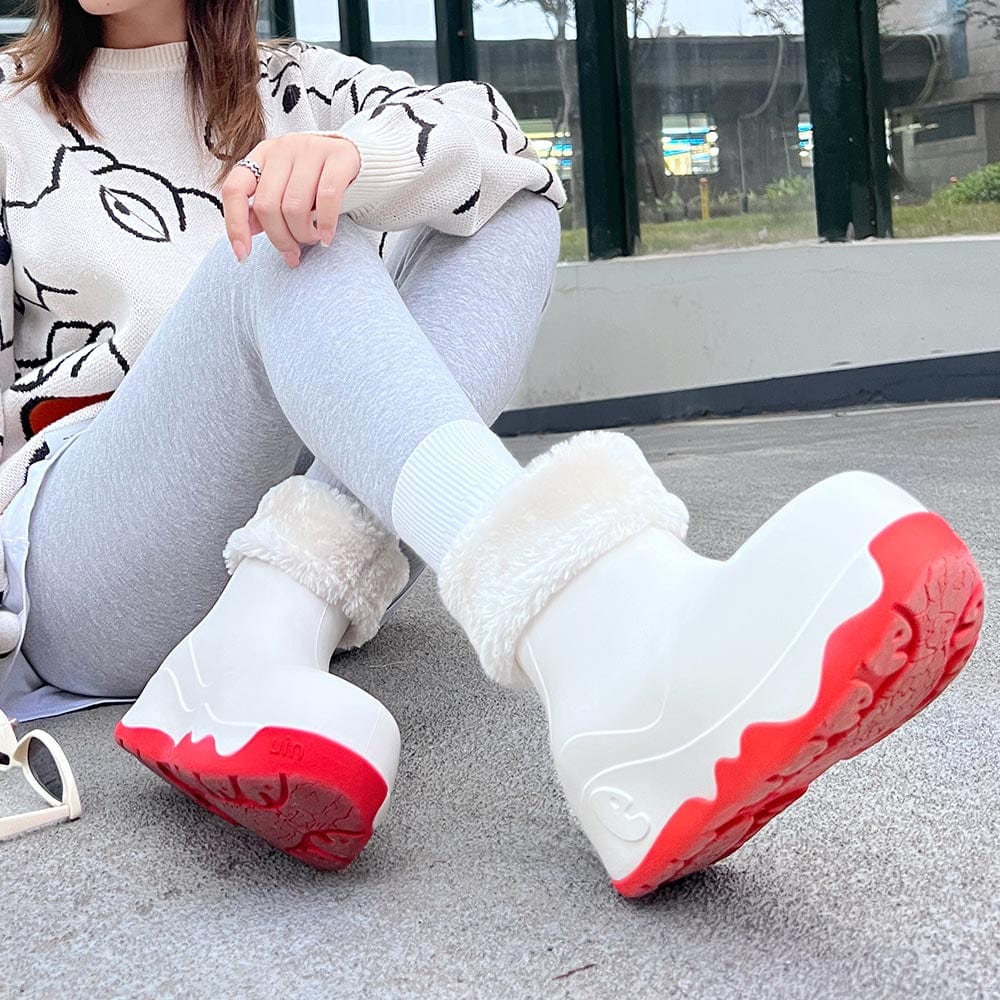 UIN Footwear Women Bright White Navarra Boots with Napped Linings Women Canvas loafers