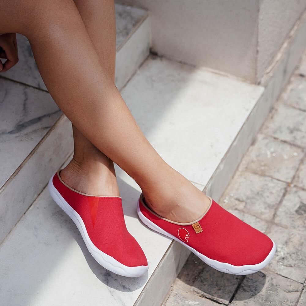 UIN Footwear Women Marbella Red Slipper Canvas loafers