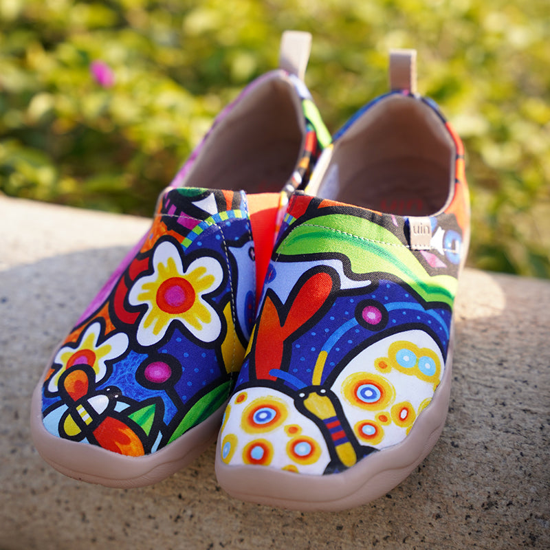 UIN Women's Flats Canvas Lightweight Slip Ons Sneakers Walking