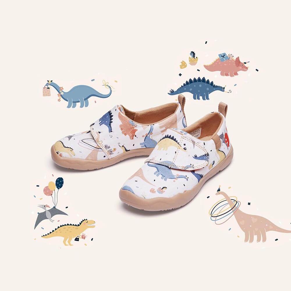 UIN Kids' Fashion Sneaker Colorful Painted Art Funny Walking
