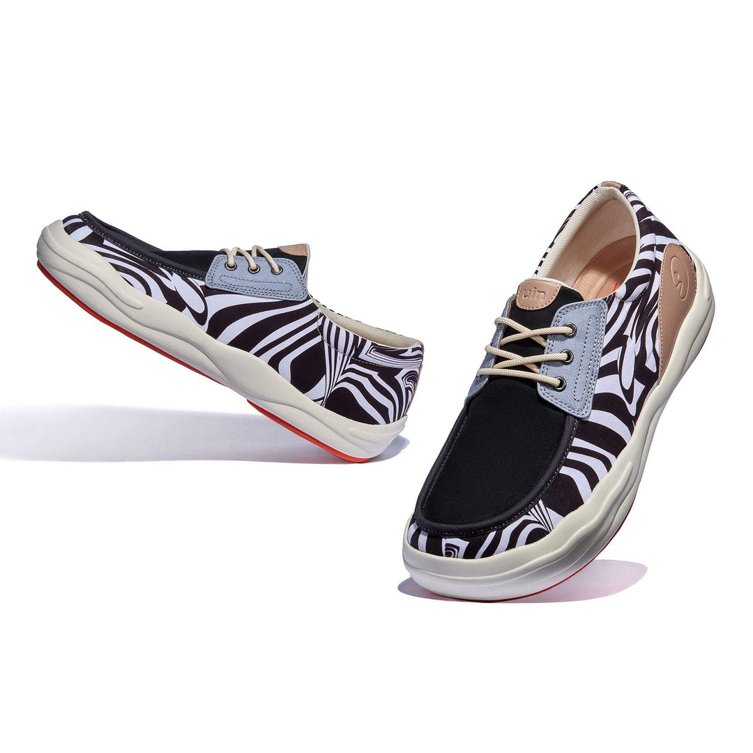 UIN Footwear Men The Wild Stripes Andalusia VIII Men Canvas loafers