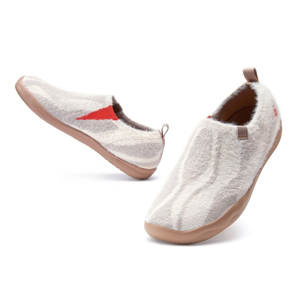 UIN Footwear Women Ivory Toledo I Women Canvas loafers