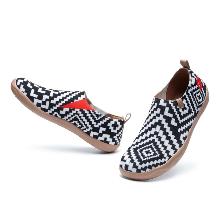 UIN Footwear Women Lattice Maze Toledo I Men Canvas loafers