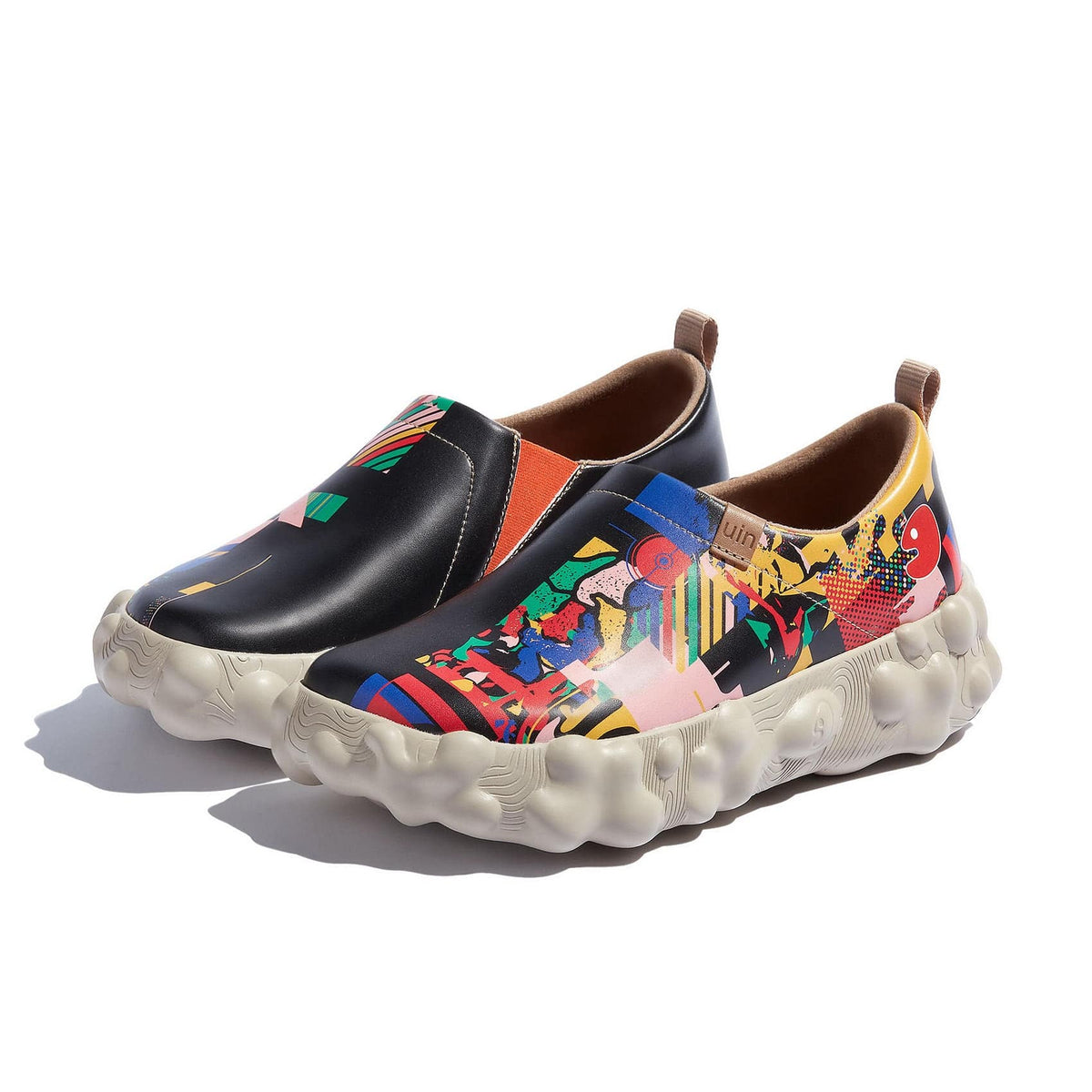 Scarpe da viaggio dipinte d'arte da donna UIN - Italia Scarpe da viaggio dipinte d'arte da donna UIN - Italia