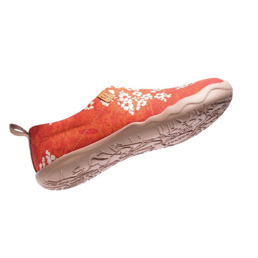 UIN Footwear Women Sakura-Canada Local Delivery Canvas loafers