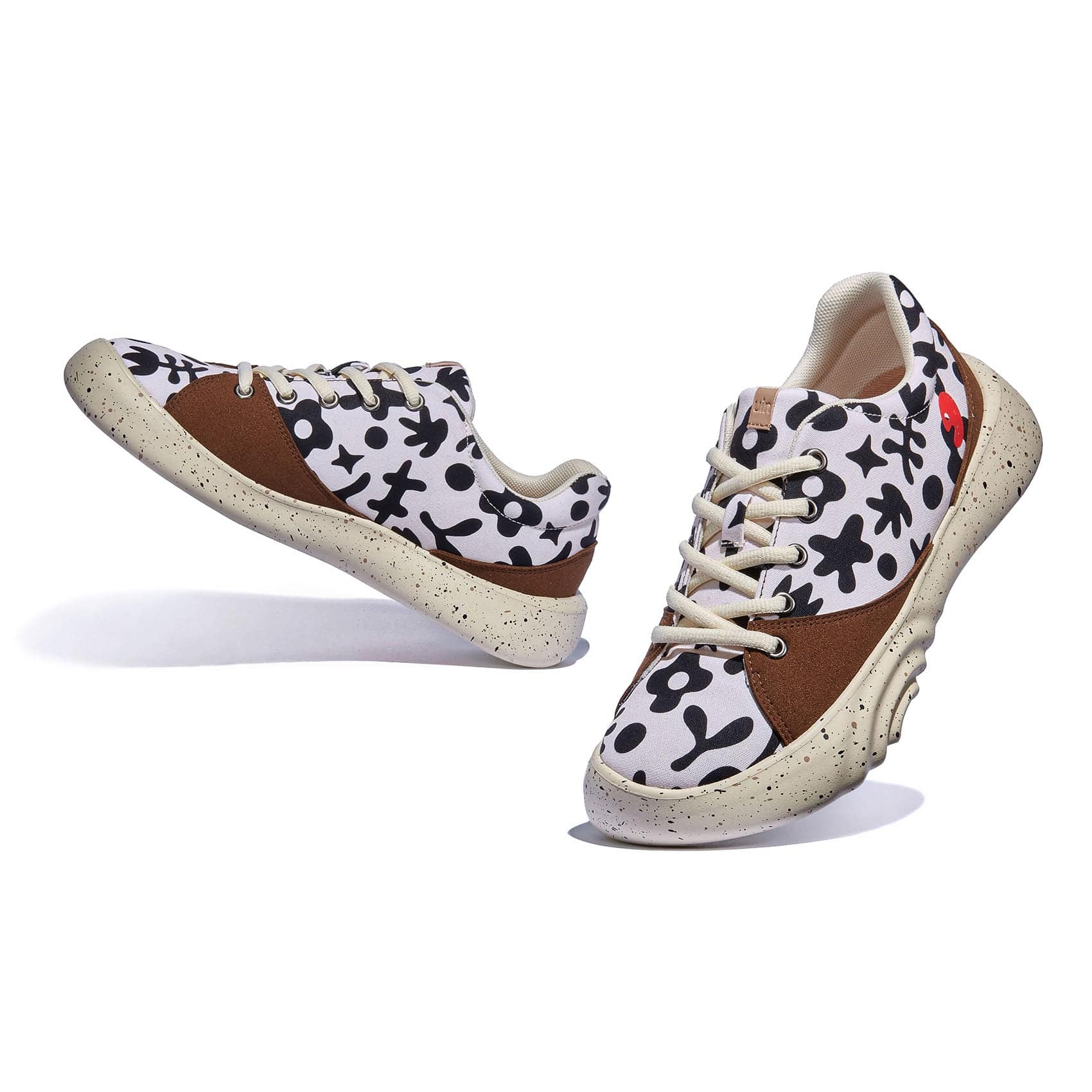 UIN Women's Walking Travel Shoes Casual Lightweight Art Painted