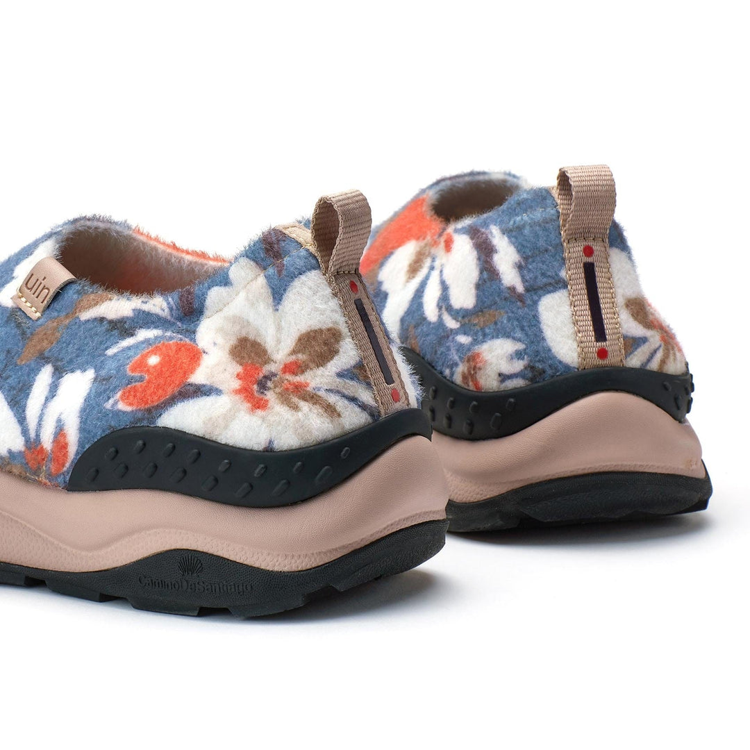 UIN Footwear Women Tranquil Flowers Toledo XI Women Canvas loafers