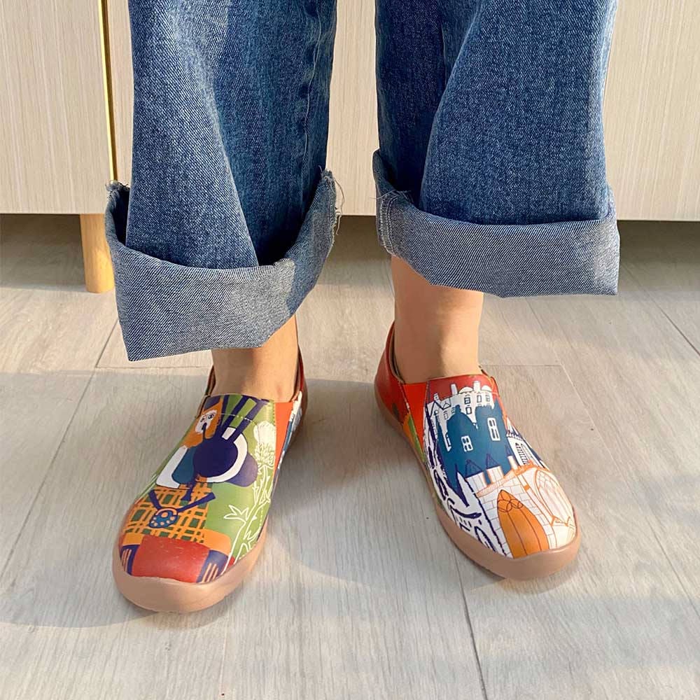 UIN Women's Walking Travel Shoes Slip On Microfiber Leather Casual