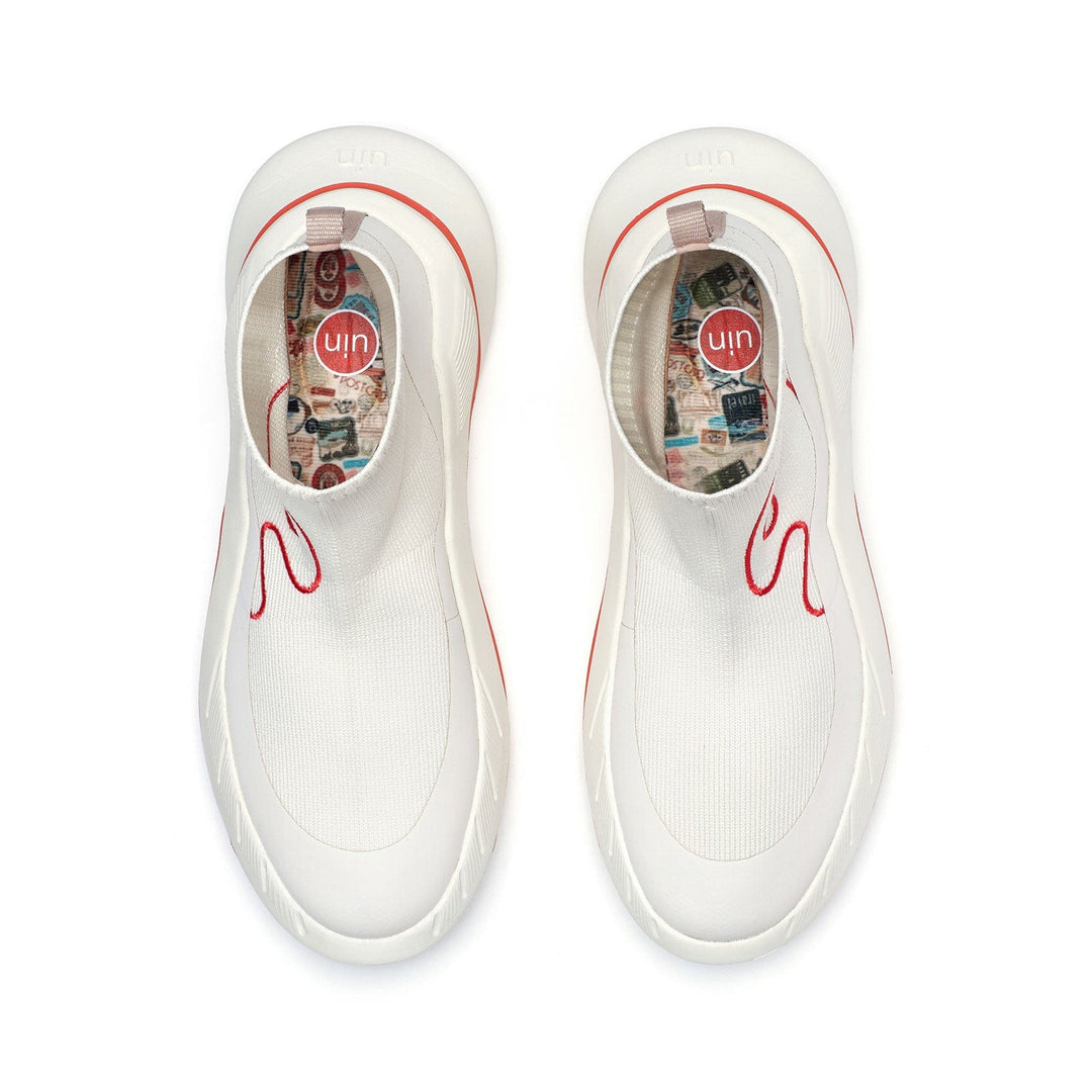 UIN Footwear Women Whisper White Chueca IV Women Canvas loafers