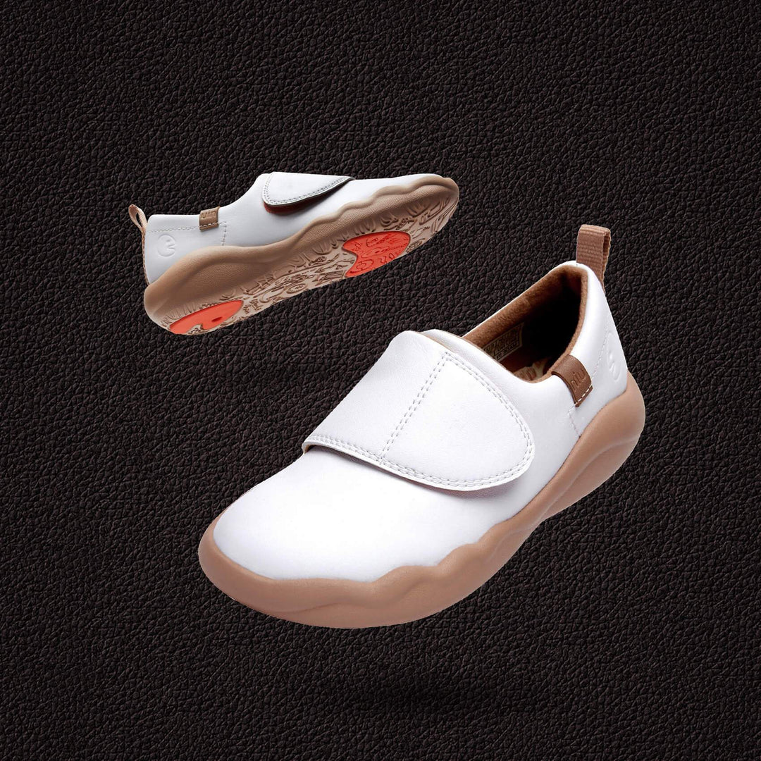 UIN Footwear Kid Bright White Toledo II Kid Canvas loafers