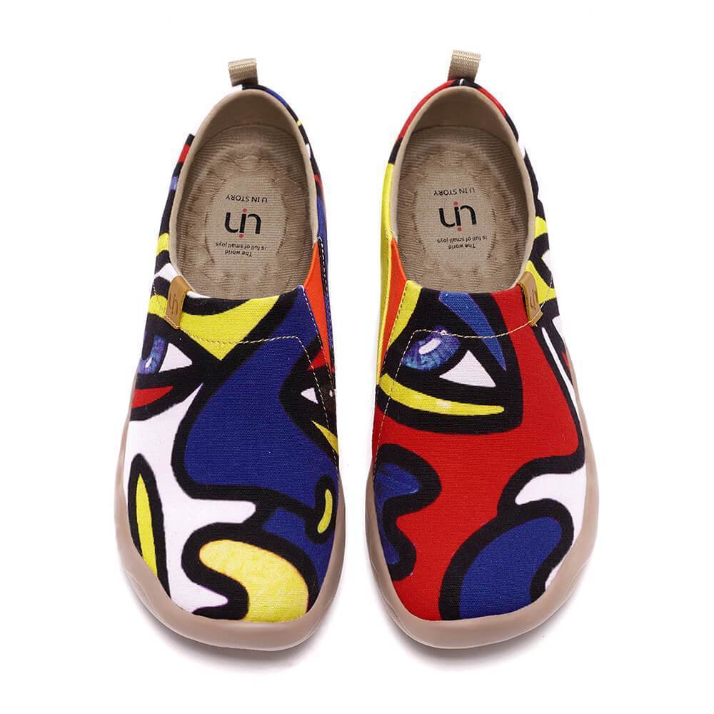Charming Kiss II Art Painted Canvas Shoes – UIN FOOTWEAR