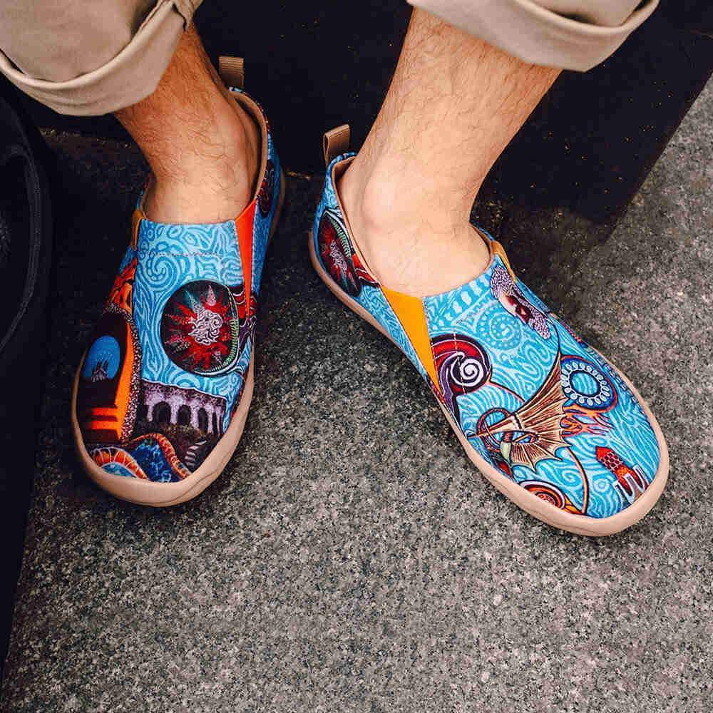 UIN Footwear Men OH MY GAUDÍ Canvas loafers