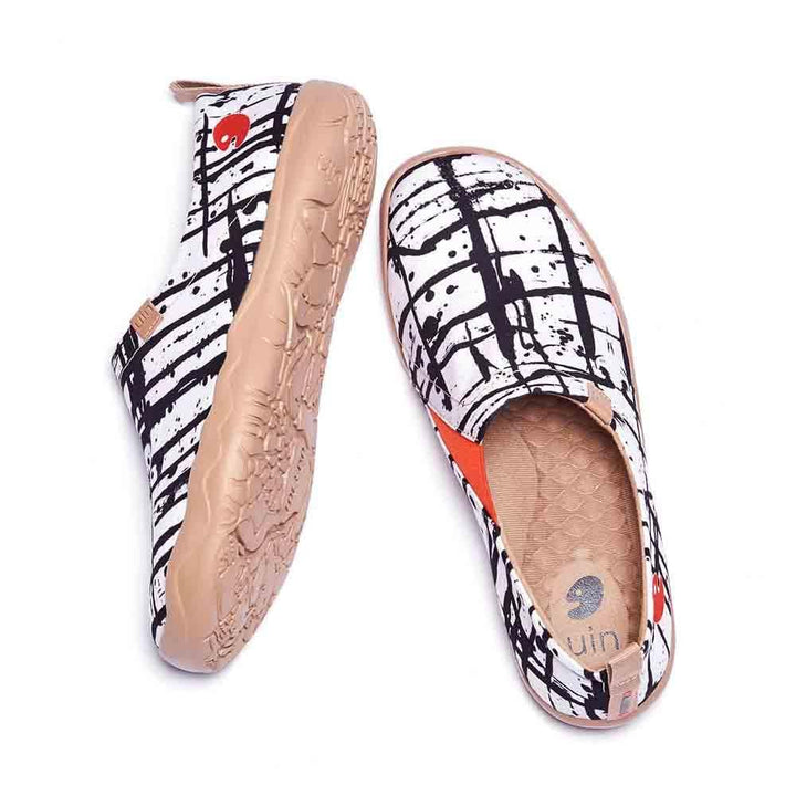 UIN Footwear Men Old Track Canvas loafers