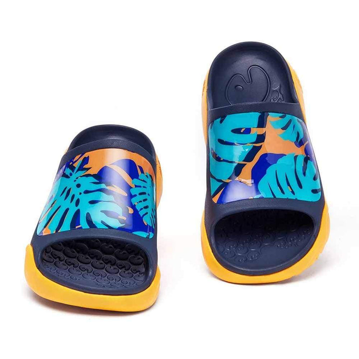 UIN Footwear Men Palm Tree Ibiza Slides Canvas loafers