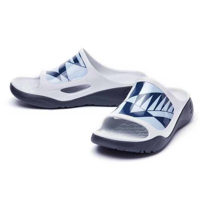 UIN Footwear Men Prism II Ibiza Slides Canvas loafers