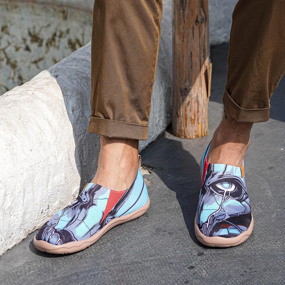 UIN Footwear Men The Power Within Canvas loafers