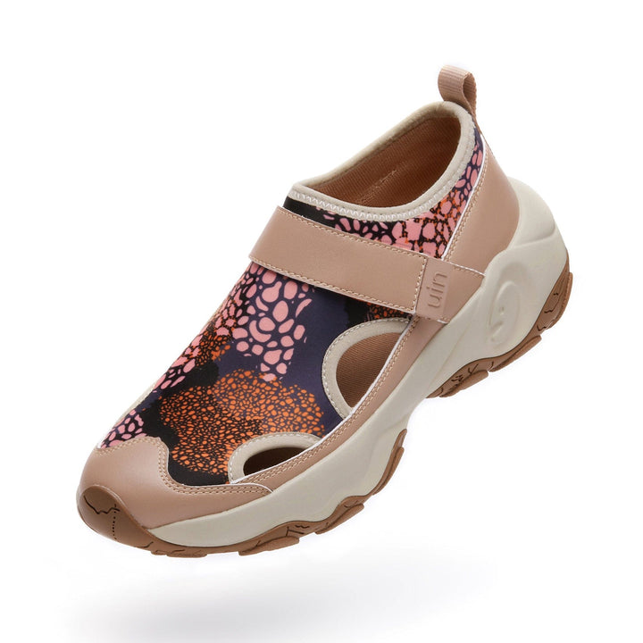 UIN Footwear Women Agile Leopard Cazorla VI Women Canvas loafers