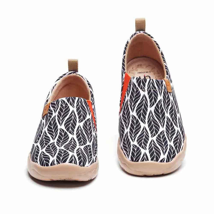 UIN Footwear Women BEYOND THE SHADOW Canvas loafers