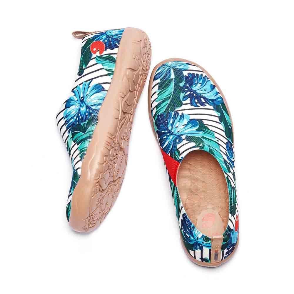 UIN Footwear Women Blue Forest Canvas loafers
