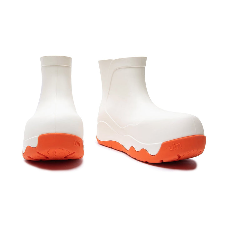 UIN Footwear Women Bright White Navarra Boots Women Canvas loafers