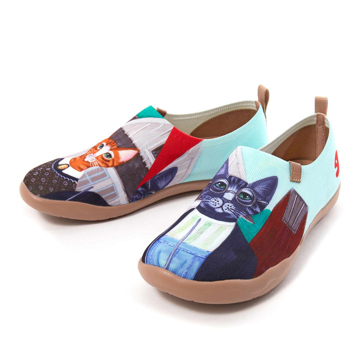 UIN Footwear Women Cat Couple Women Canvas loafers