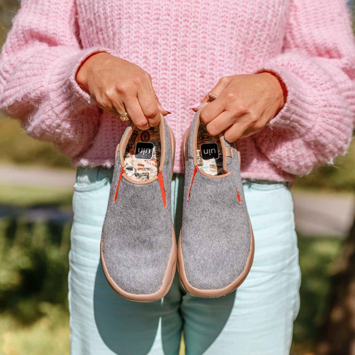 UIN Footwear Women Cuenca Light Grey Wool Women-US Local Delivery Canvas loafers