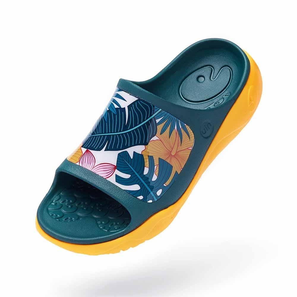 UIN Footwear Women Garden Party Ibiza Slides Canvas loafers