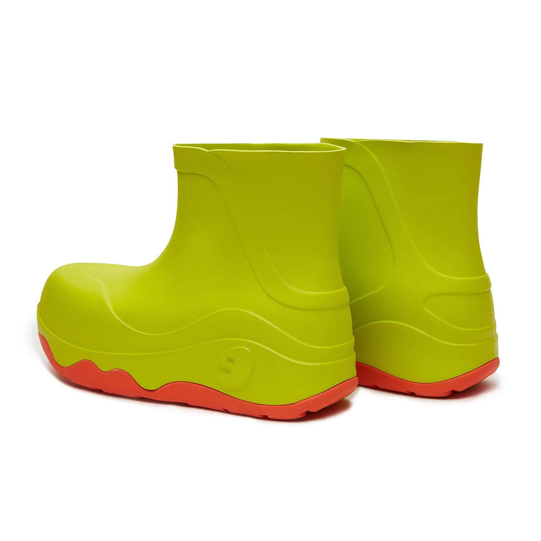 UIN Footwear Women Light Lime Navarra Boots Women Canvas loafers