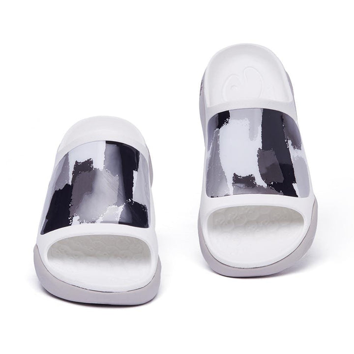 UIN Footwear Women Magical Ink Ibiza Slides Canvas loafers