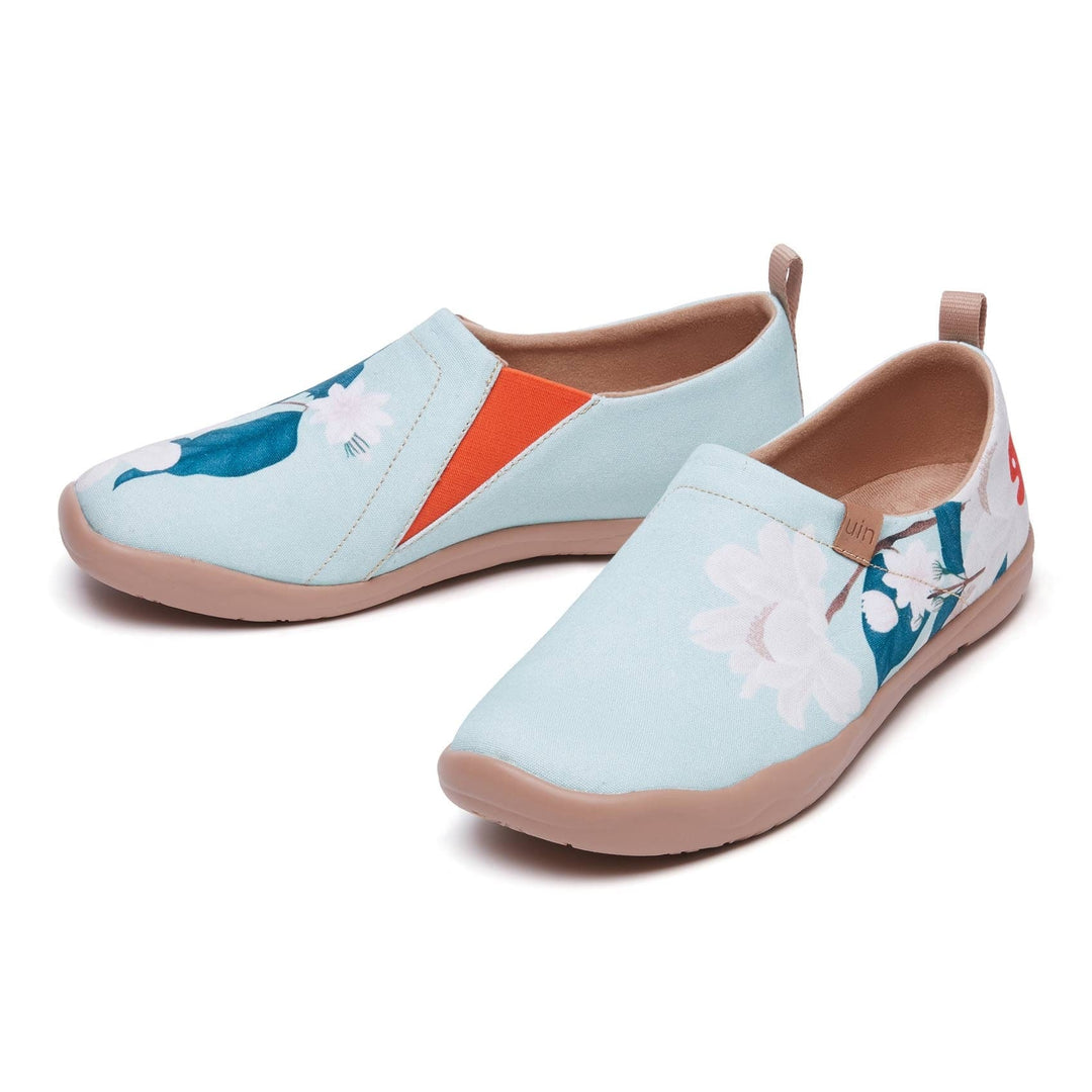 UIN Footwear Women Minty Peony Toledo I Women-US Local Delivery Canvas loafers