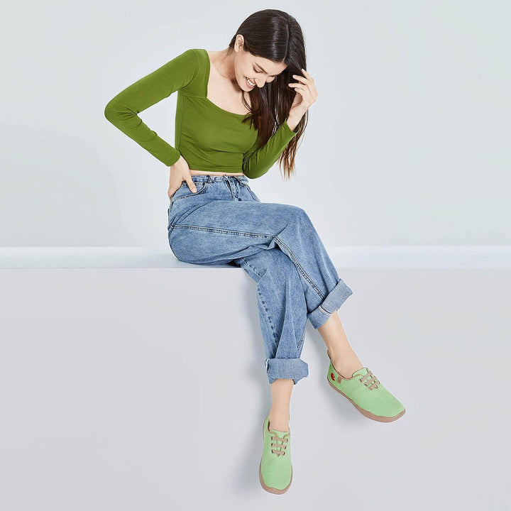 UIN Footwear Women Moguer Pastel Green Canvas loafers
