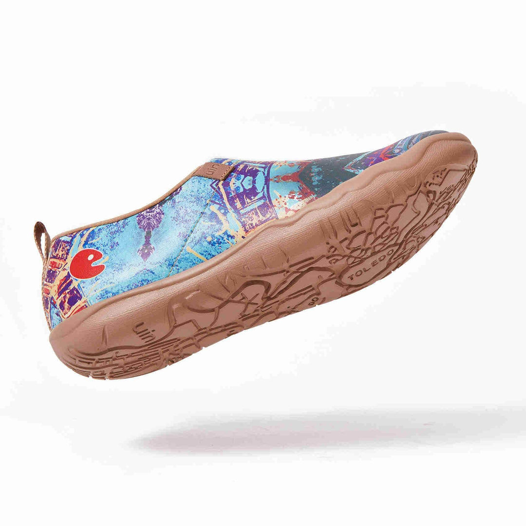 UIN Footwear Women Nefertiti Canvas loafers