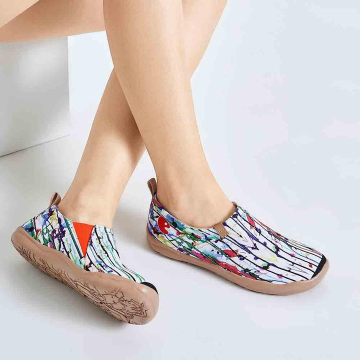 UIN Footwear Women Only For You Canvas loafers