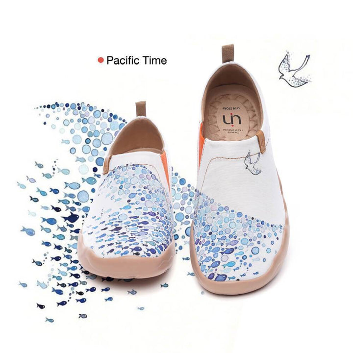 UIN Footwear Women Pacific Time-US Local Delivery Canvas loafers