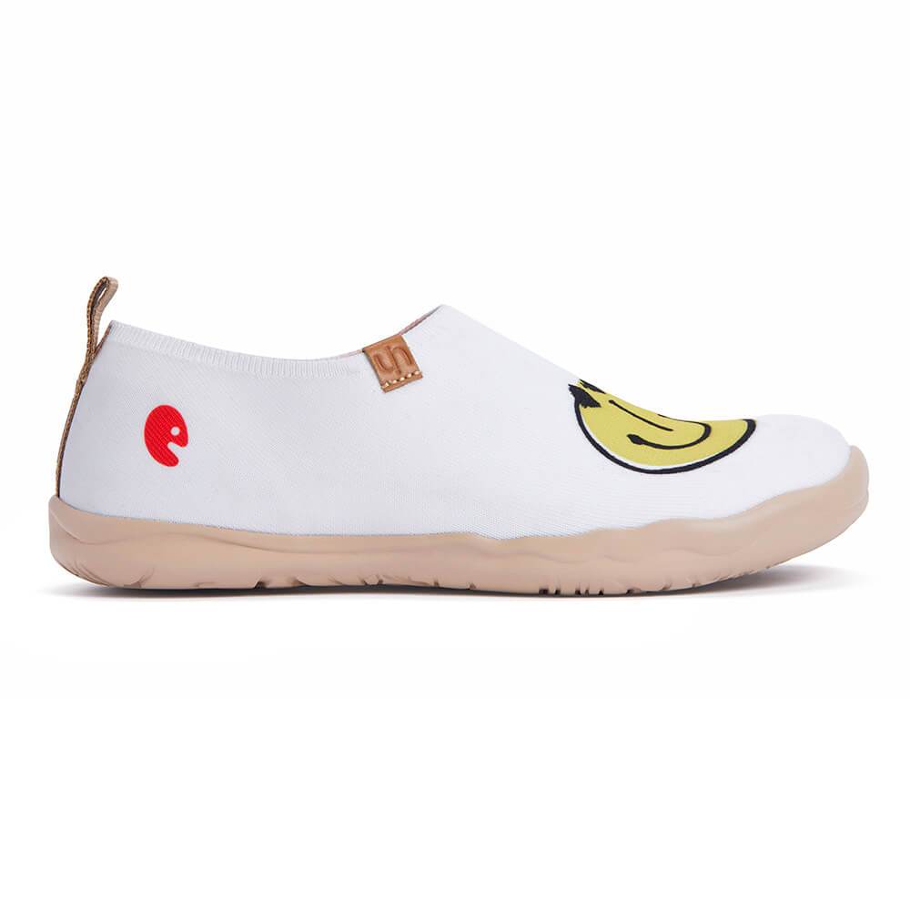UIN Footwear Women Smiley Knitted-US Local Delivery Canvas loafers