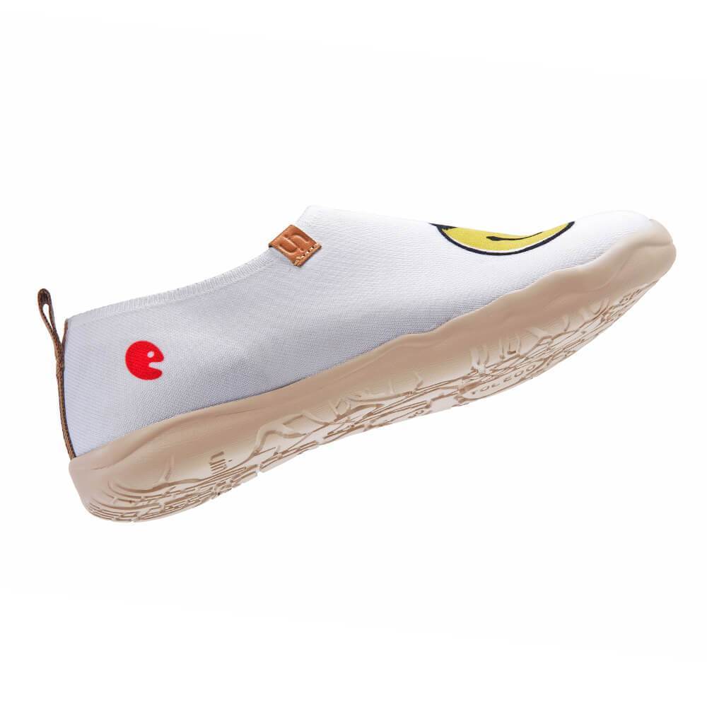 UIN Footwear Women Smiley Knitted-US Local Delivery Canvas loafers